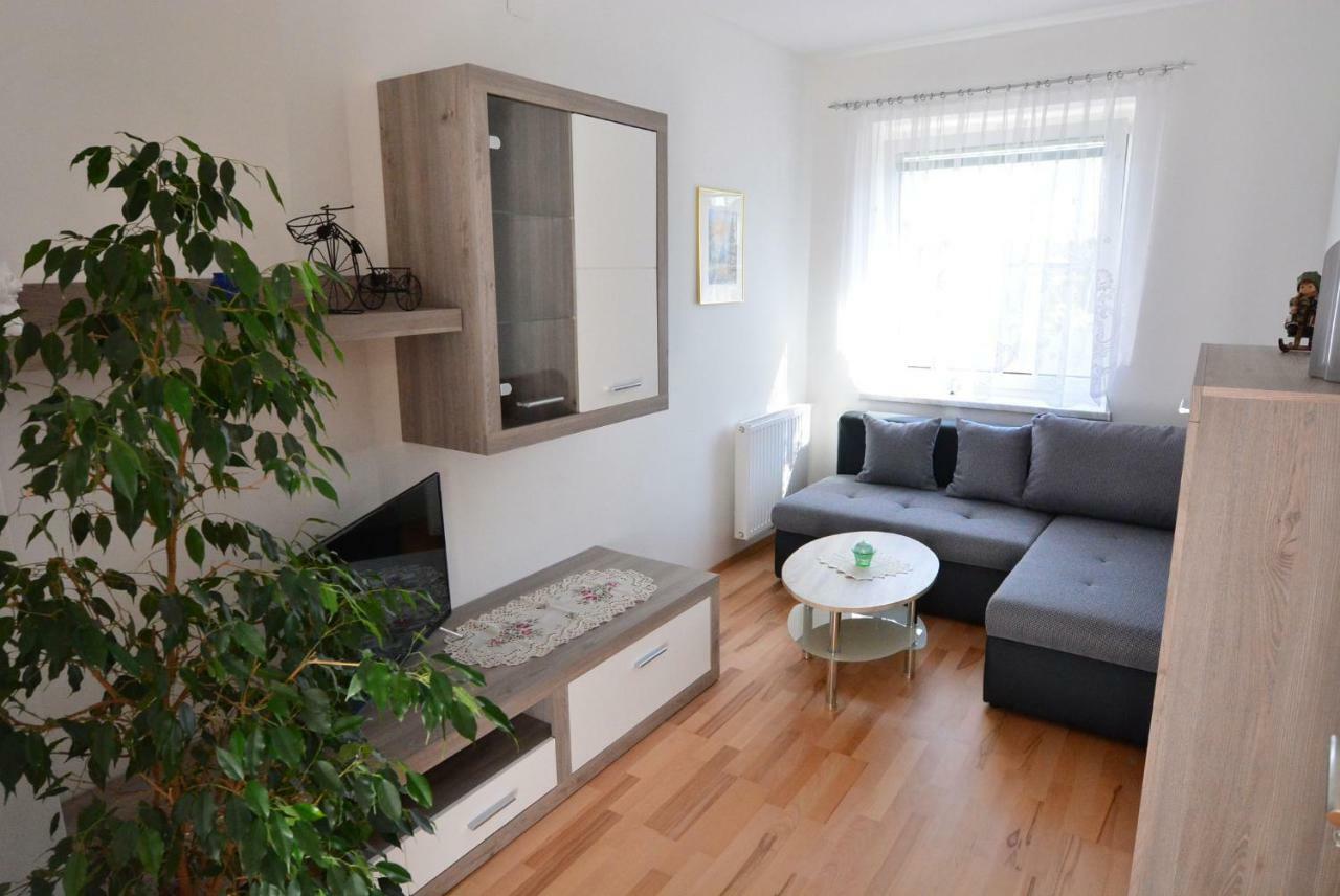 Appartement Gombotz Halbenrain Екстер'єр фото